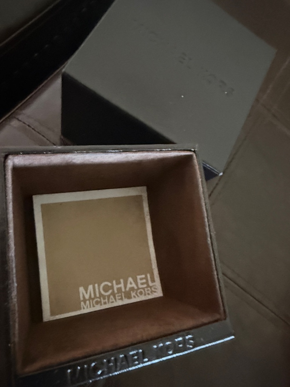 Michael Kors Beige Marble Effect Chronograph Watch with Rose Gold Accents - Picture 4 of 6